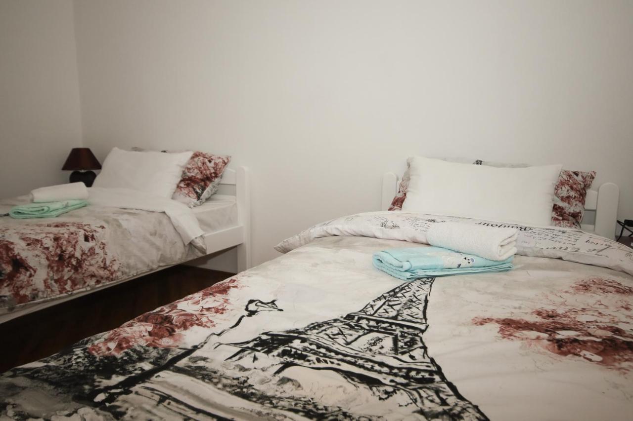 Apartman Lucija & Luka Оточац Екстер'єр фото